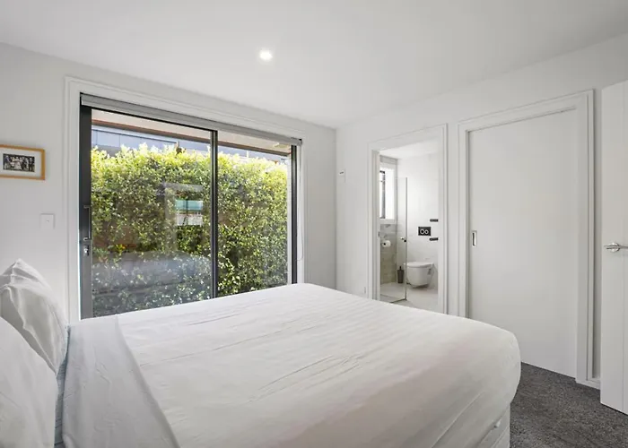 Vakantiehuis Getaway On Galloway | Pet Friendly, Close To Lake!