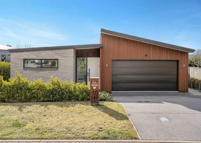 Getaway On Galloway | Pet Friendly, Close To Lake! * Wanaka