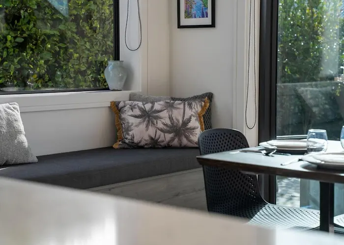 Getaway On Galloway | Pet Friendly, Close To Lake!