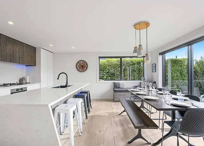 Getaway On Galloway | Pet Friendly, Close To Lake! Wanaka