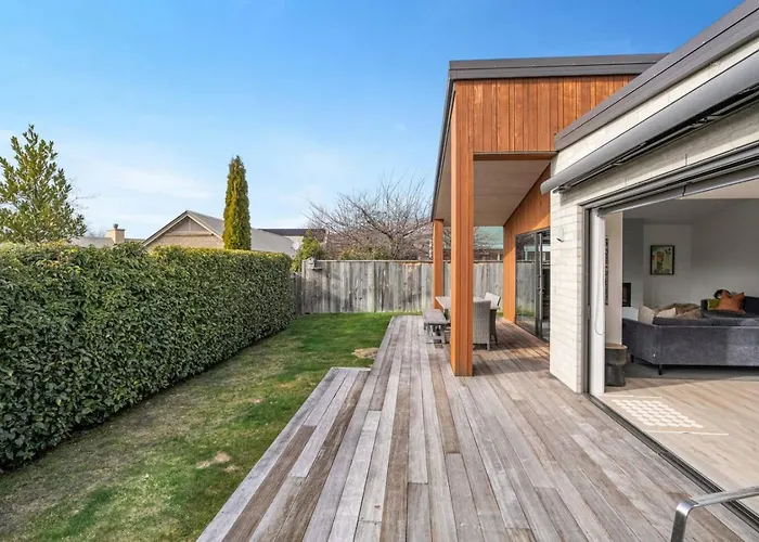Getaway On Galloway | Pet Friendly, Close To Lake! * Wanaka